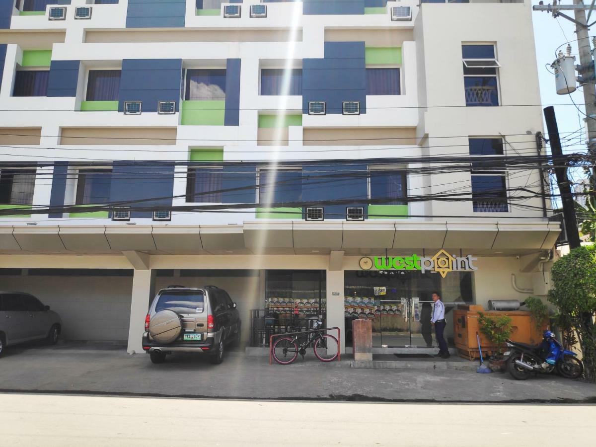 Westpoint Hotel Cebu Bagian luar foto